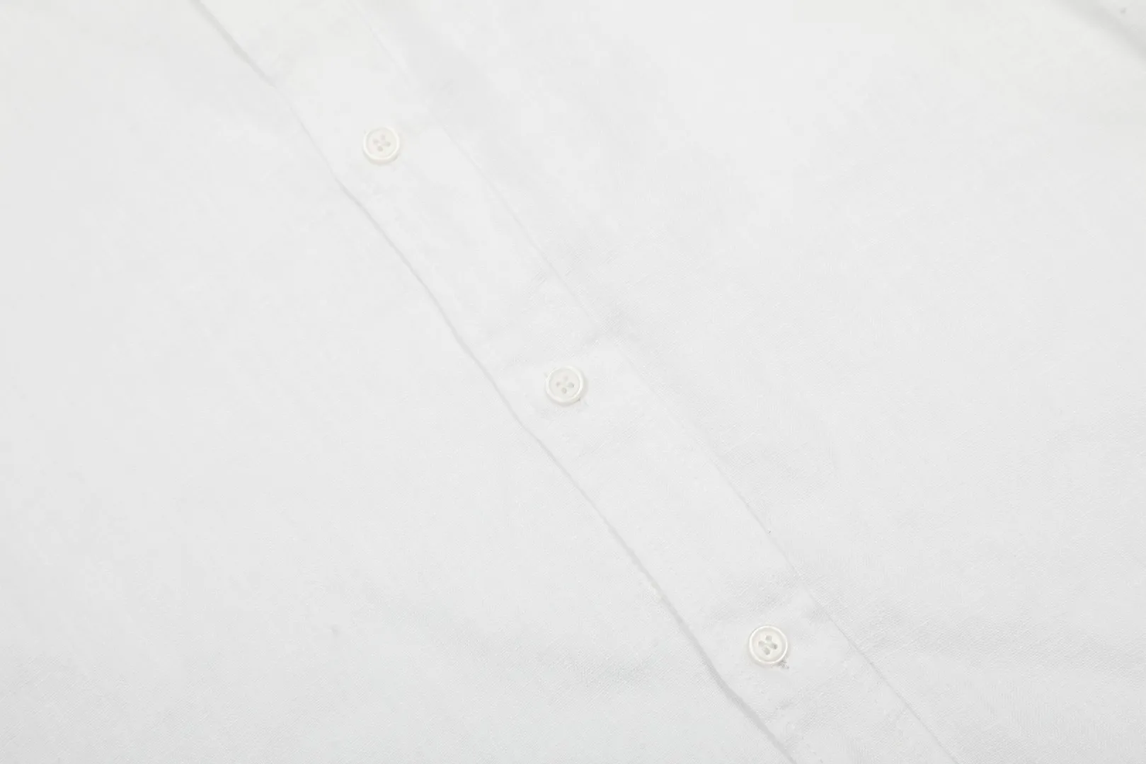 P300 Top Quality" Style Number: 8001# [Ralph Lauren Paul Pony Linen Basic Couple Style Shirt Long Sleeve] ✅Ralph Lauren Paul Small Label War Horse 100% Pure Linen Classic Basic Four Seasons Shirt Long Sleeve ✅A must-have item for the lazy style. The upper body has a retro and fresh feeling. ✅100% pure linen 280g 32 count fabric. Washed, retro and textured. ✅Dedicated to platform live broadcast. Wholesale entity ✅Simple and easy to match, light American old money style, the upper body is super great, ✅Standard for all seasons, worn alone/inner, it is a must-have for YYDS couples wardrobe. Size: S-XL Color: Black, White, Navy, Khaki, Pink, Yellow, Red, Colorful Blue, Light Blue, Rose Red